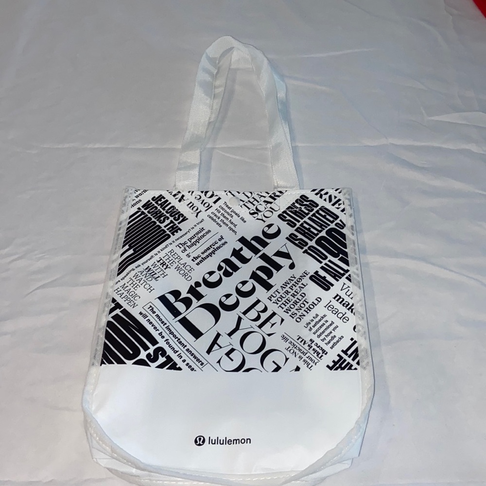 Lululemon Small Reusable Tote Bag White NWOT